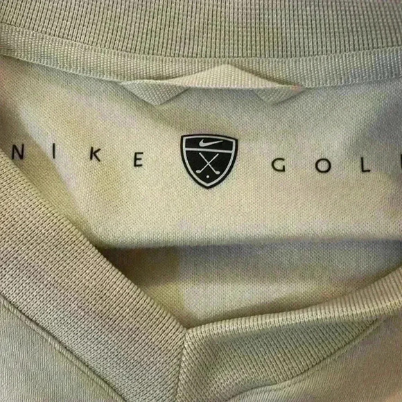 Nike Fit Dry Golf Vest Men’s Size M nice jersey knit fabric neutral beige v-neck - Picture 3 of 9